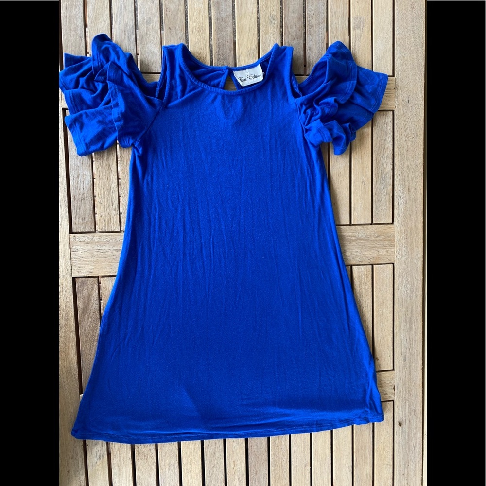 Girl’s dress